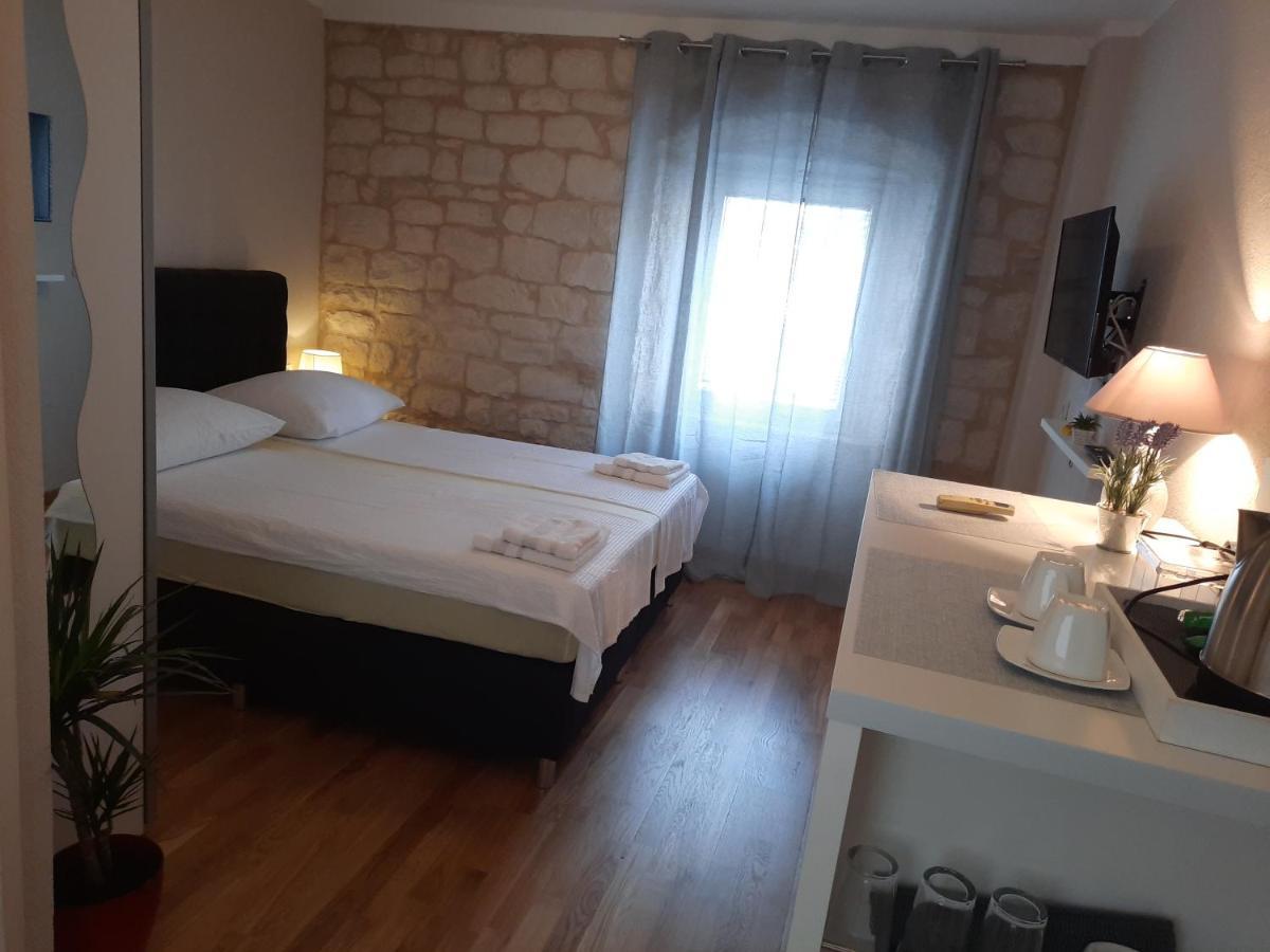 Room No3 Trogir Exterior foto